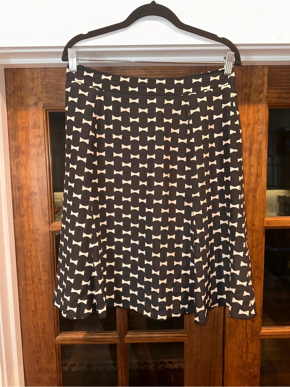 Kate Spade Silk Blend Size 8 Black and White Bow Printed A-Line Skirt